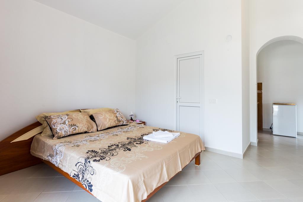 Apartments Sofia Sutomore Extérieur photo